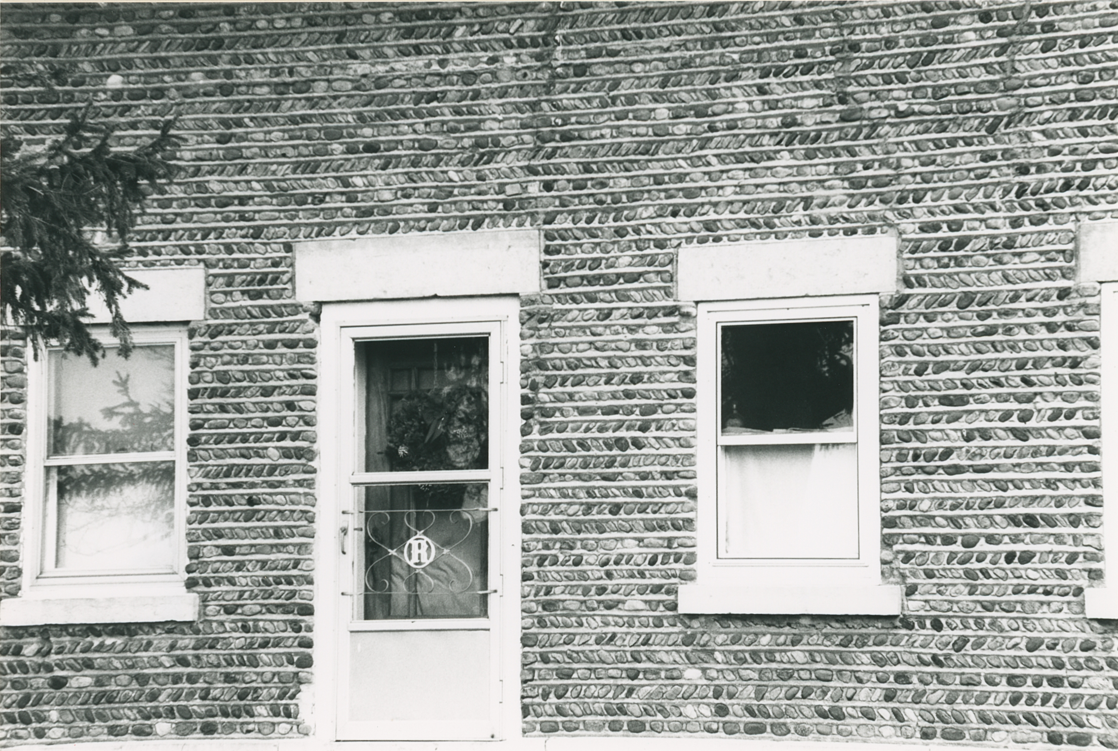 Man-7 835 County Rd 27 2